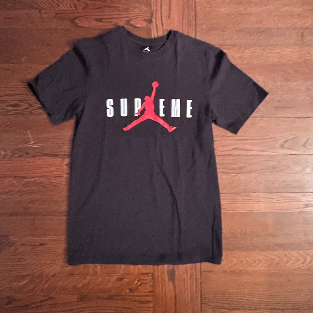 Air Jordan/ Supreme. Small.
